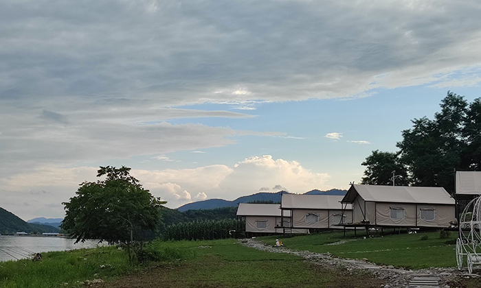 遼寧丹東天幕小屋帳篷民宿